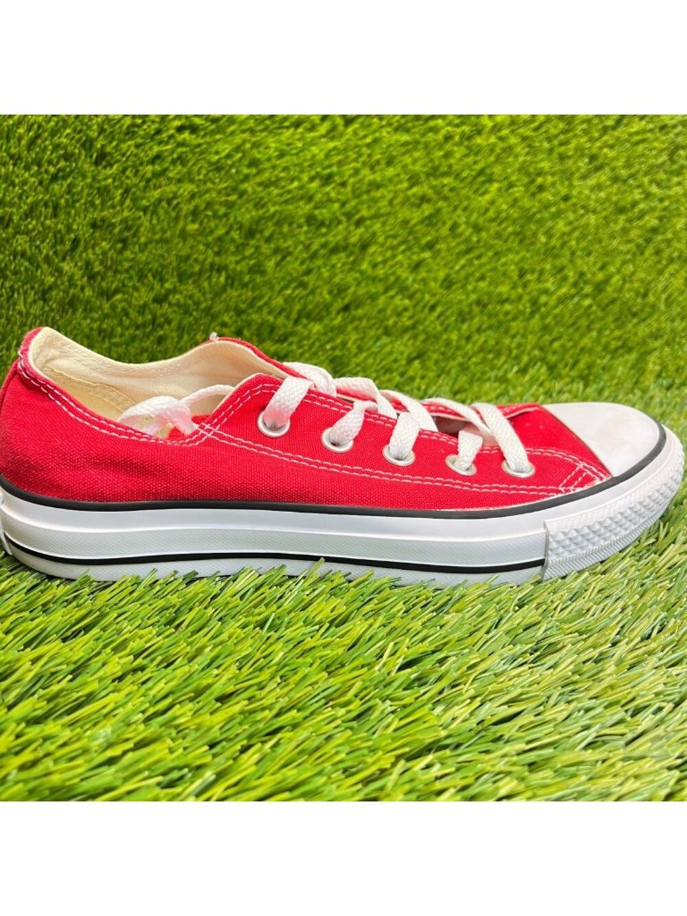 Converse Chuck Taylor All Star OX Womens Size 6‎ Red Athletic Shoes Sneakers